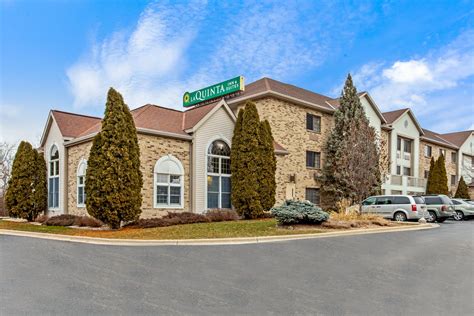 hotels in deerfield wi|hotels near delafield.